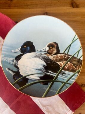 Wildlife Duck Dinner Plate with Gold Rim — Blue & Brown